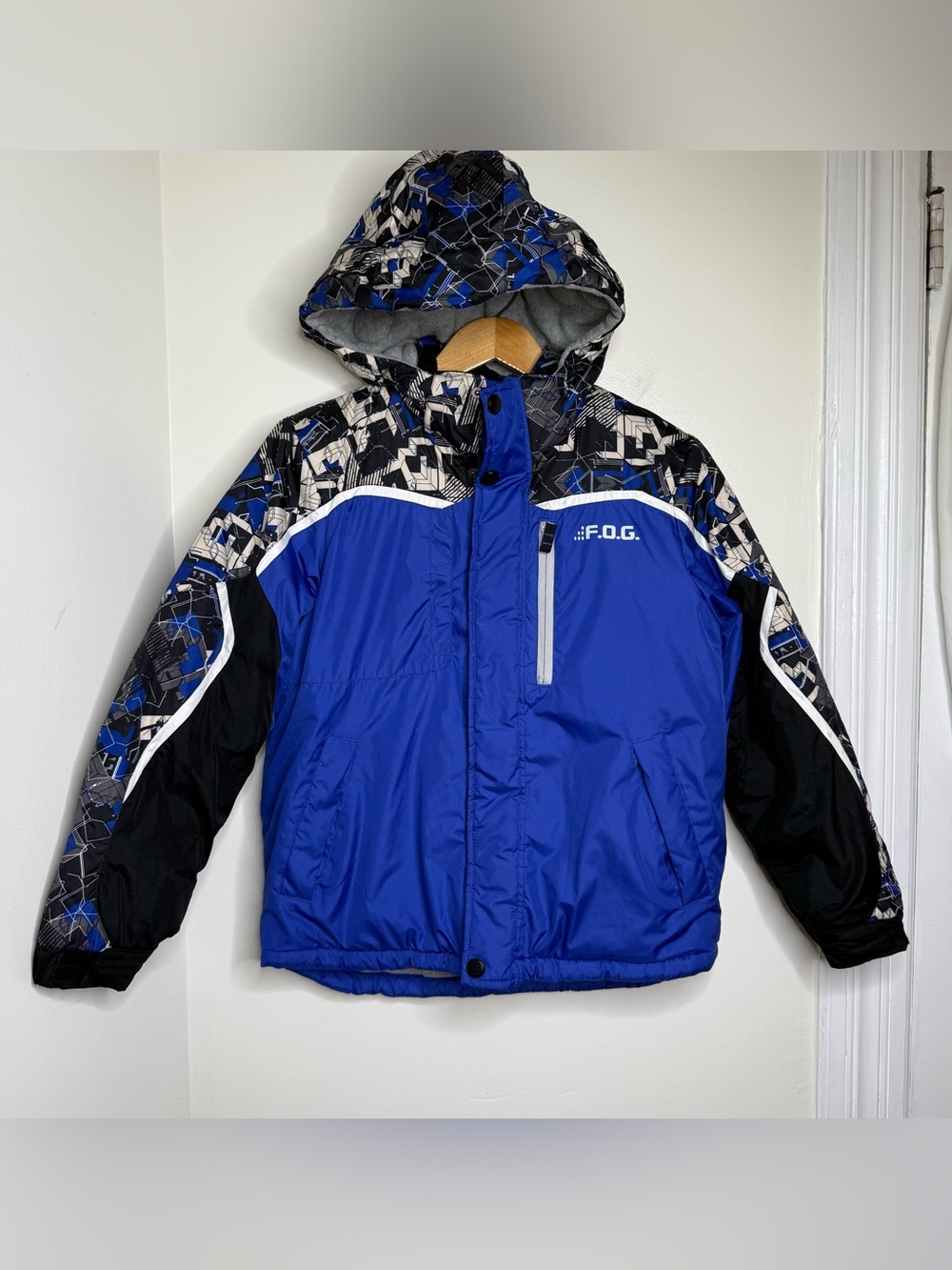 London Fog Boys Coat Size Medium 10/12 Blue Black Warm Winter Zip Up